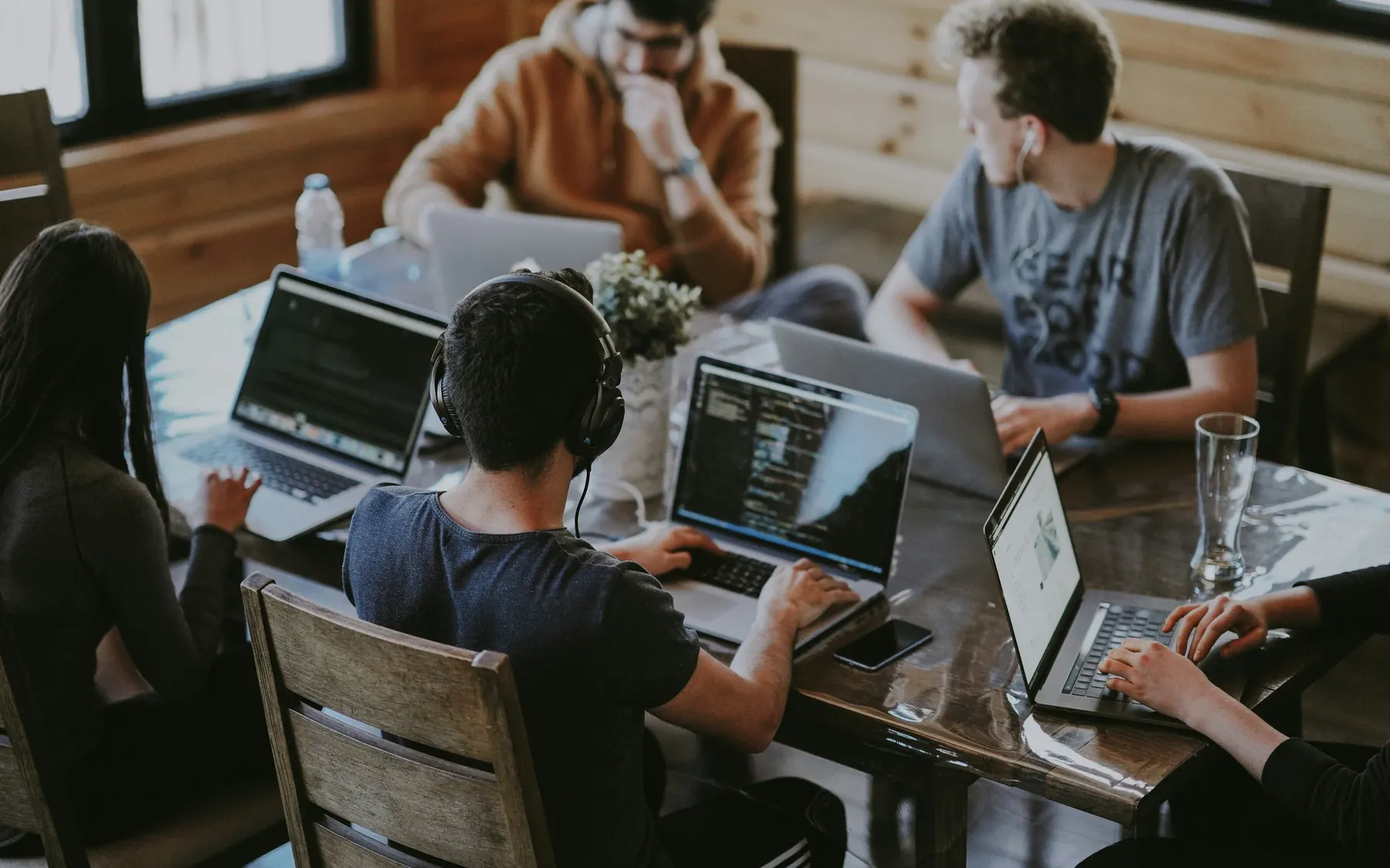 A multidisciplinary team working through product and software delivery tasks